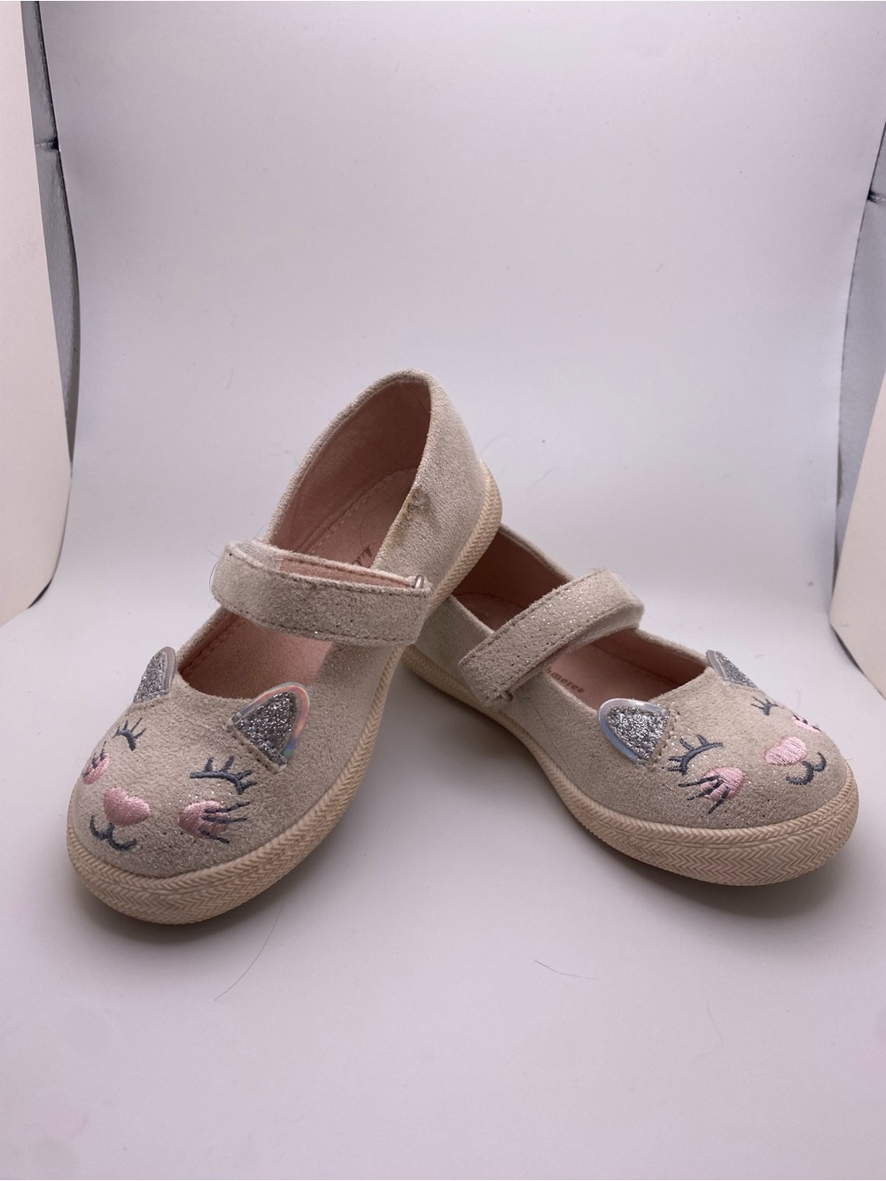 Girls Cream Cat Mary Jane Dress Shoes with Glitter Ears